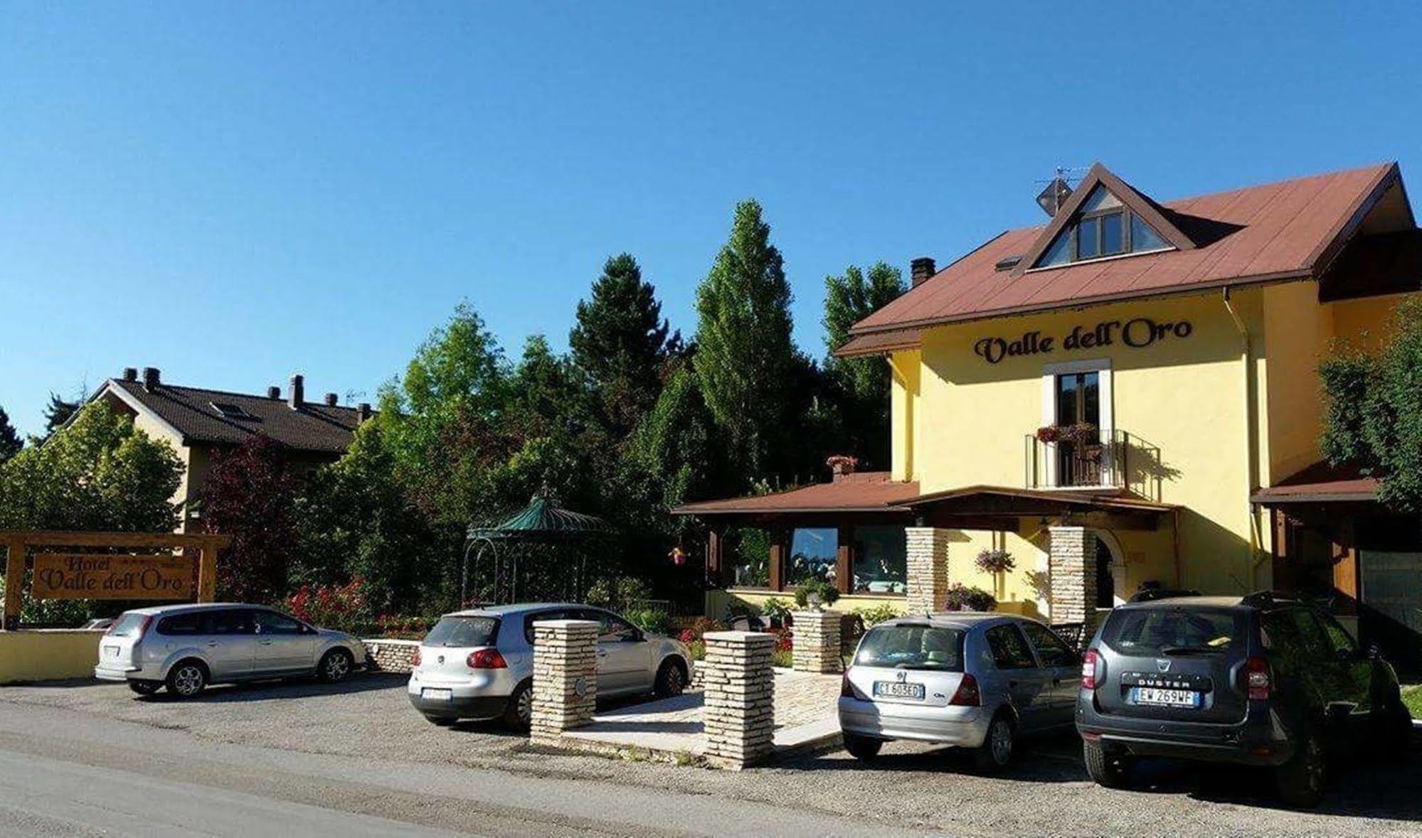 Hotel Valle Dell' Oro Pescasseroli Kültér fotó