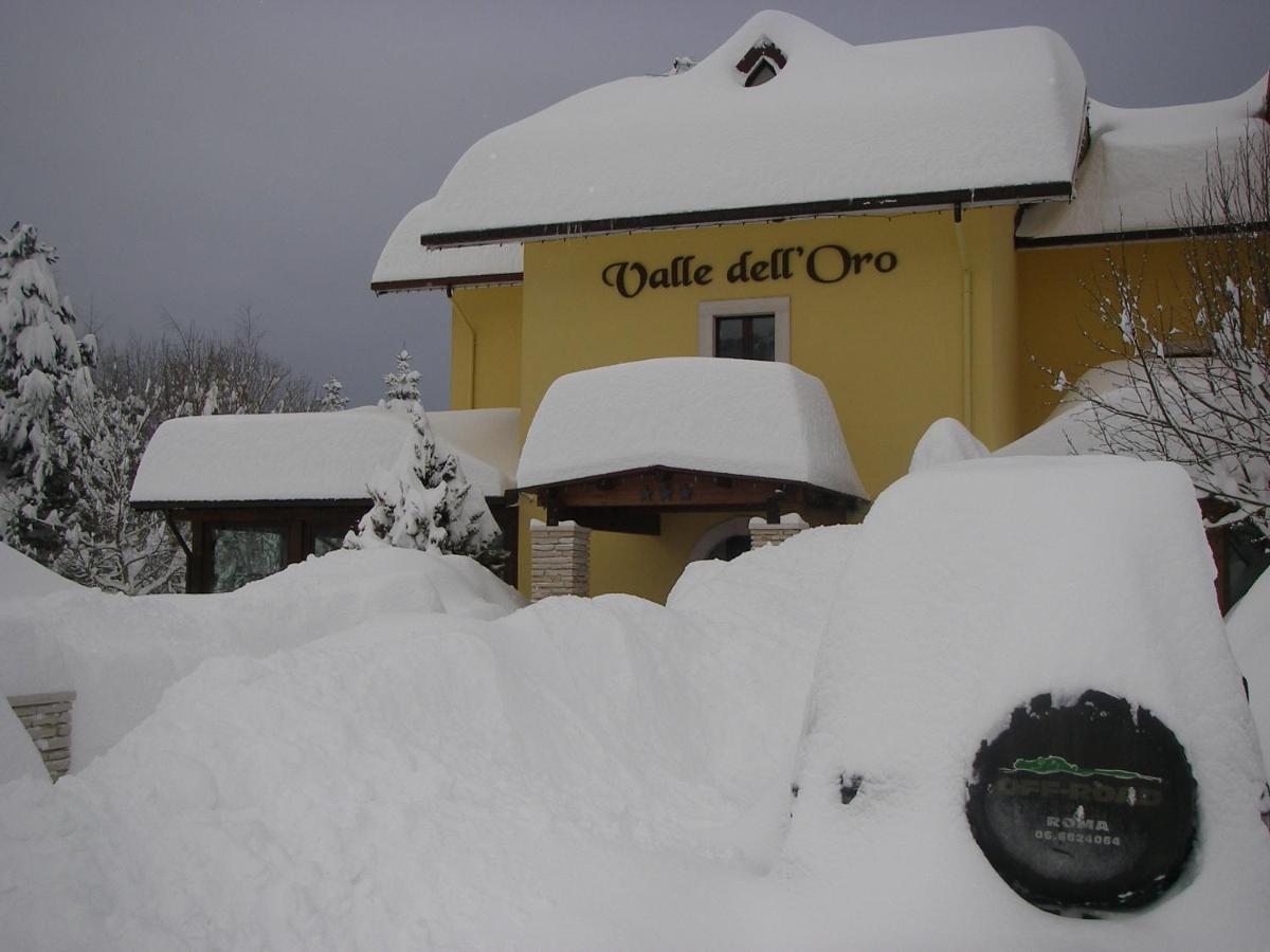 Hotel Valle Dell' Oro Pescasseroli Kültér fotó